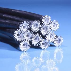 Car tie rod with continuous sleeving